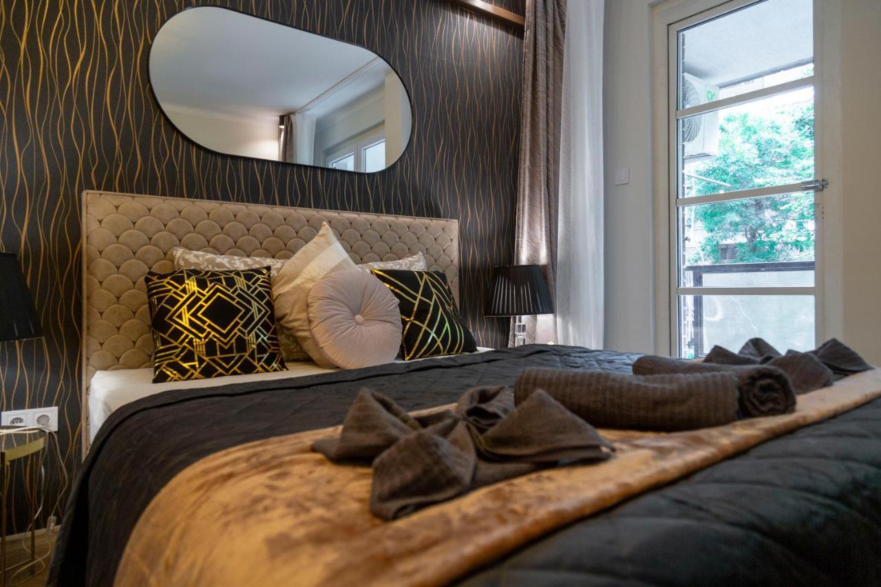 Stylish Quentin Apartment In The King Street Budapeste Exterior foto
